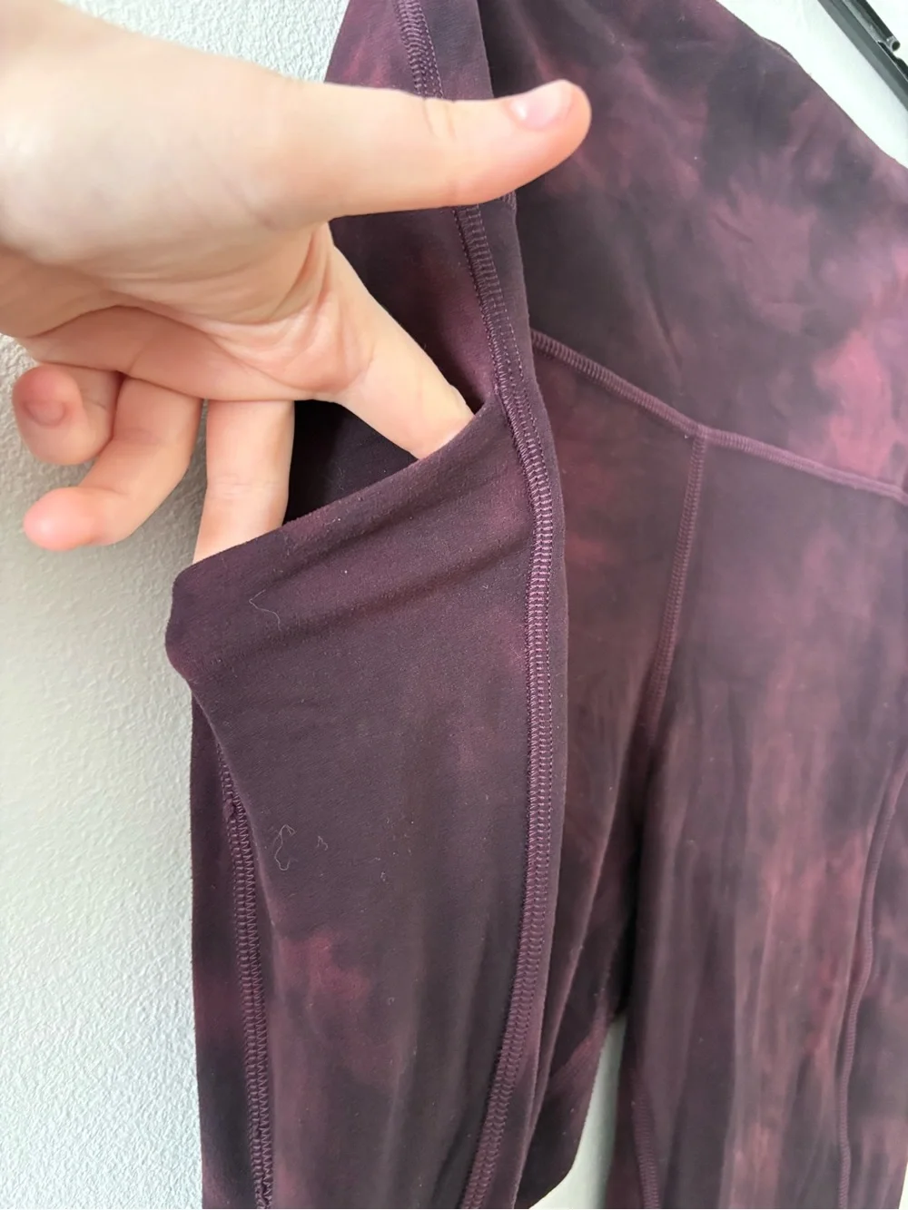 Lululemon Align Burgundy Tie-Dye Pocket Leggings sz 8